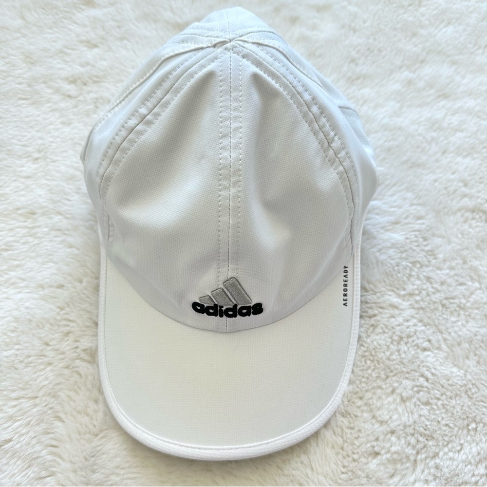 NEW!!! Adidas women baseball hat One Size